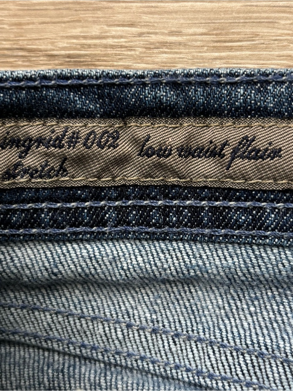 Citizens Of Humanity Ingrid 002 Stretch Low Waist Flair/Flare Jeans Y2K Size 25 - Picture 8 of 14